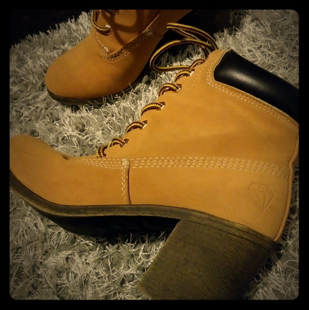 Wheat Booties